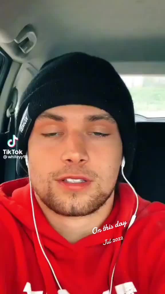 @Elizabeth18