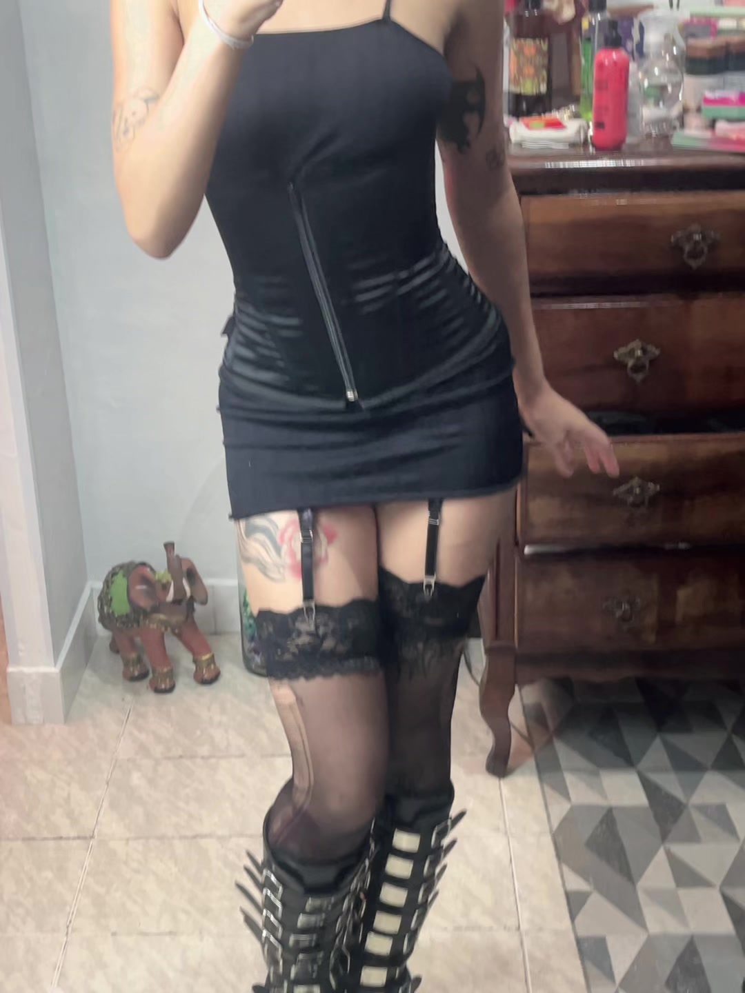 @Nora 🦇