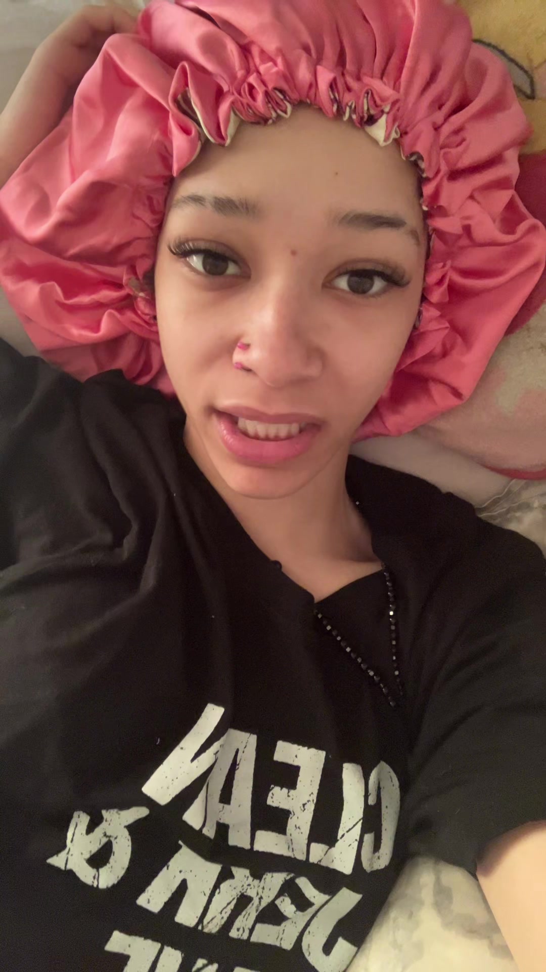 @👀