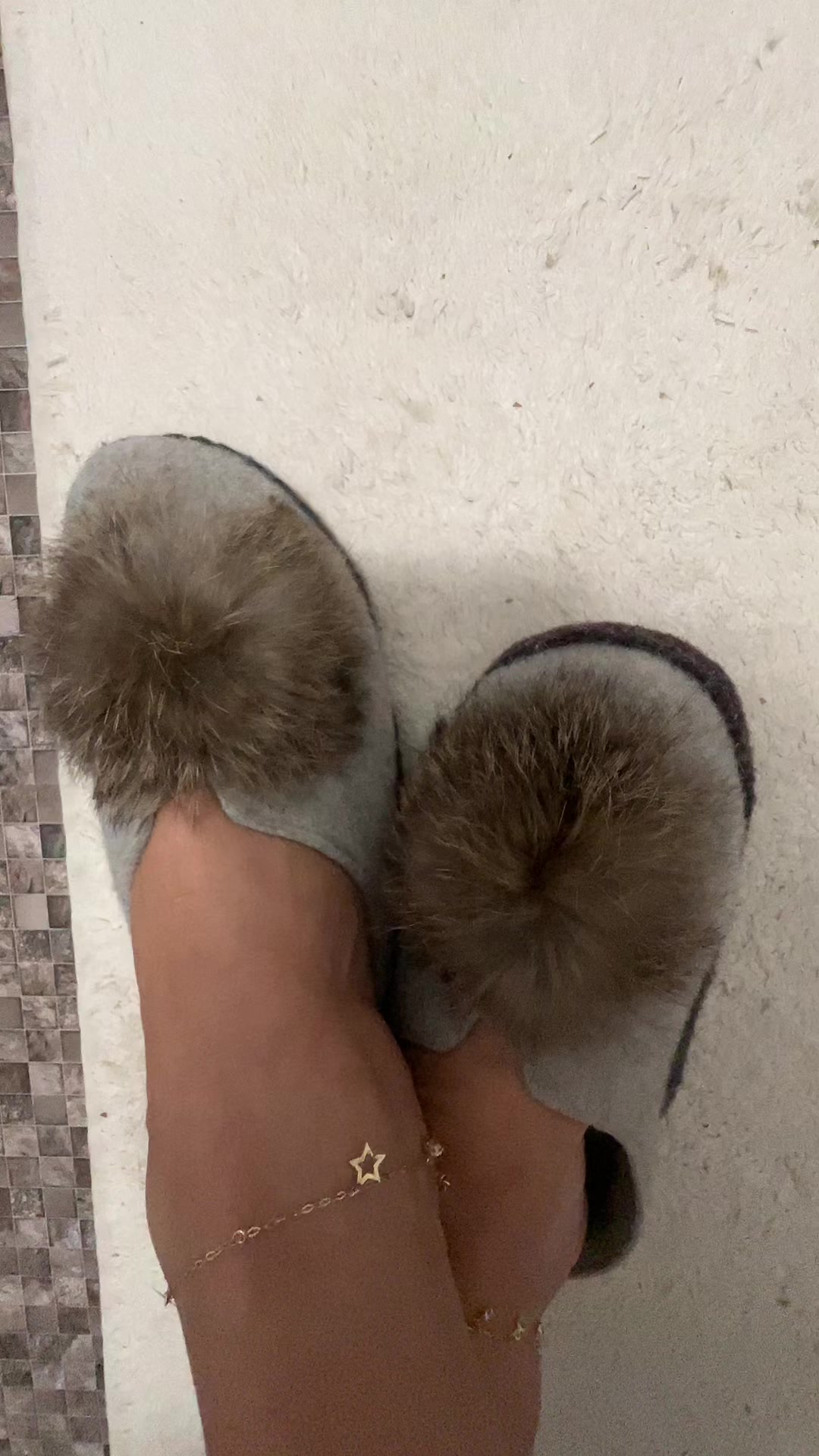 @lika1234571