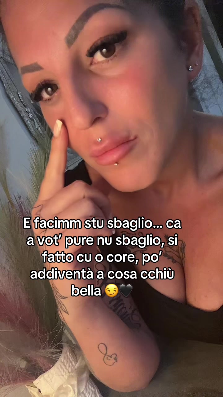 @Rosy🖤🐍