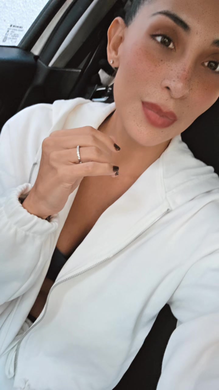 @karly.sauto