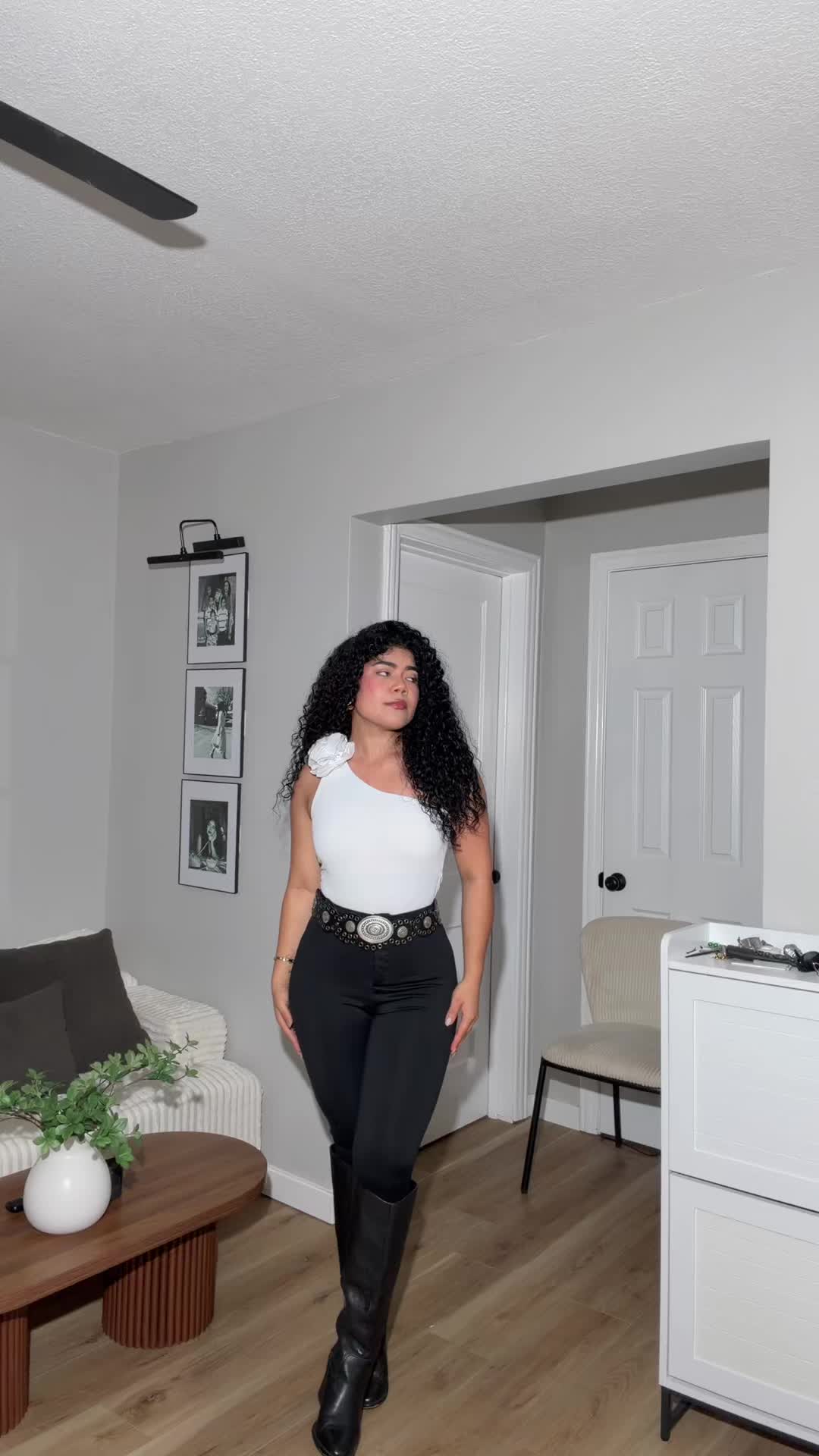 @Rivera _Vane✨