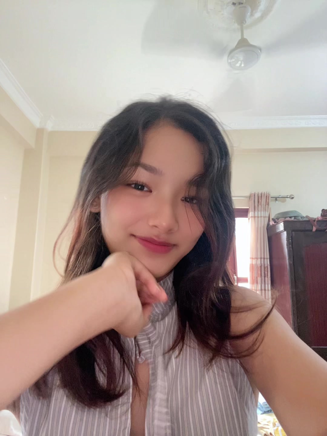 @𝓥𝓼
