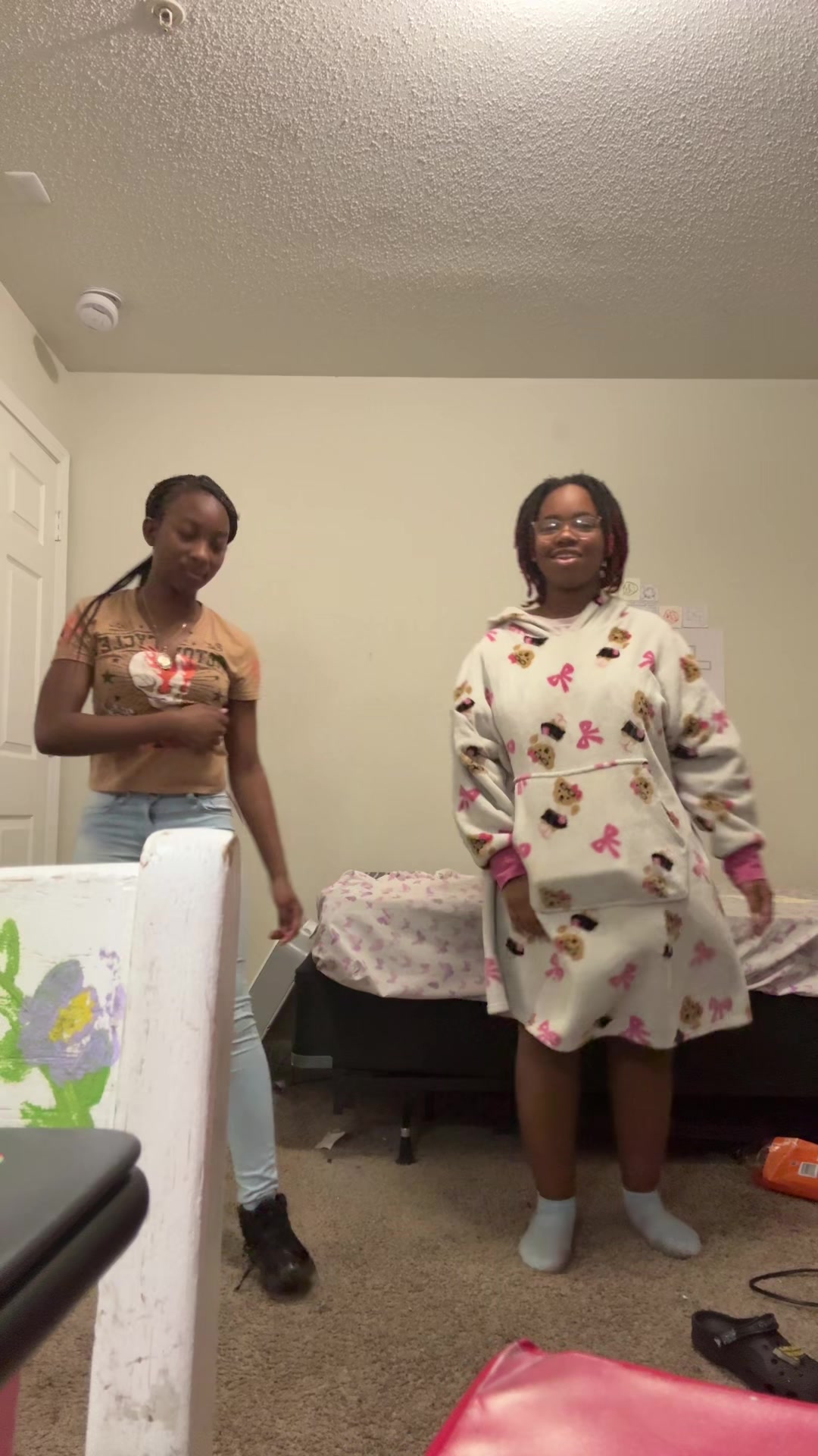@Prettygirllexi1