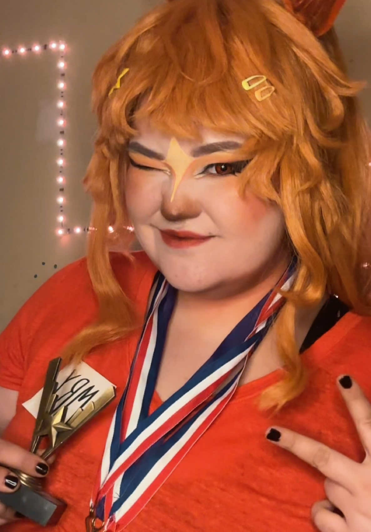 @soph 🐝 | WIG COMMS OPEN