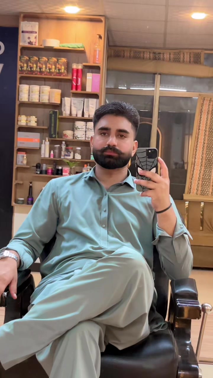 @خواجہ مشاھد رفیق