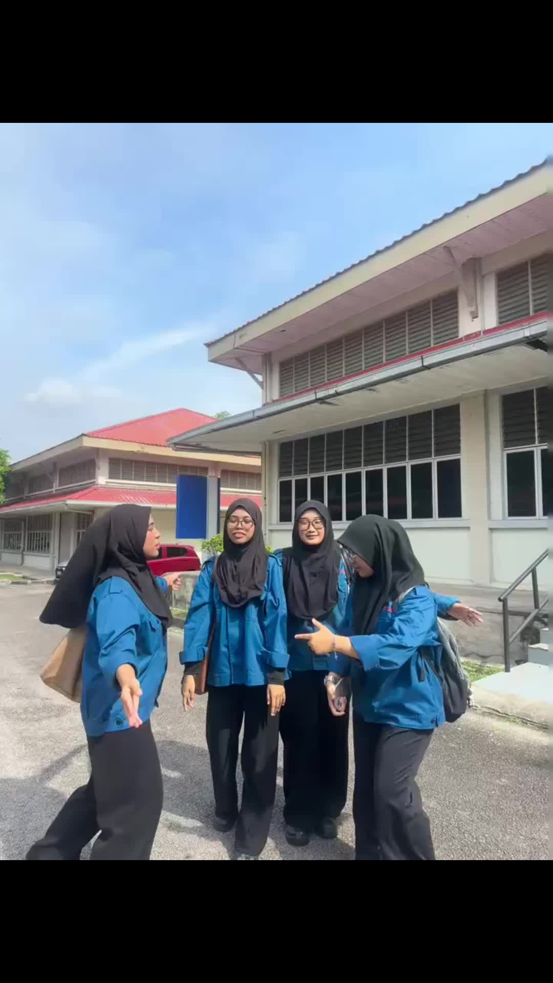 @iris