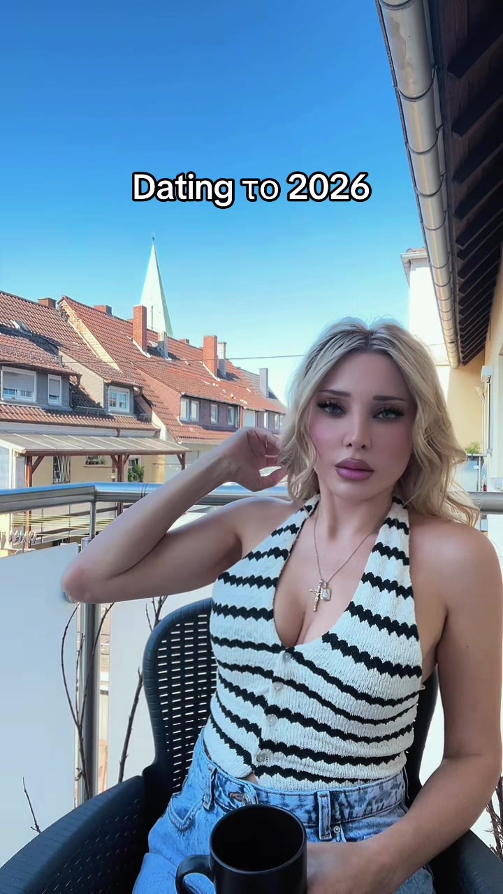 @Stella_888 🇬🇷🇩🇪