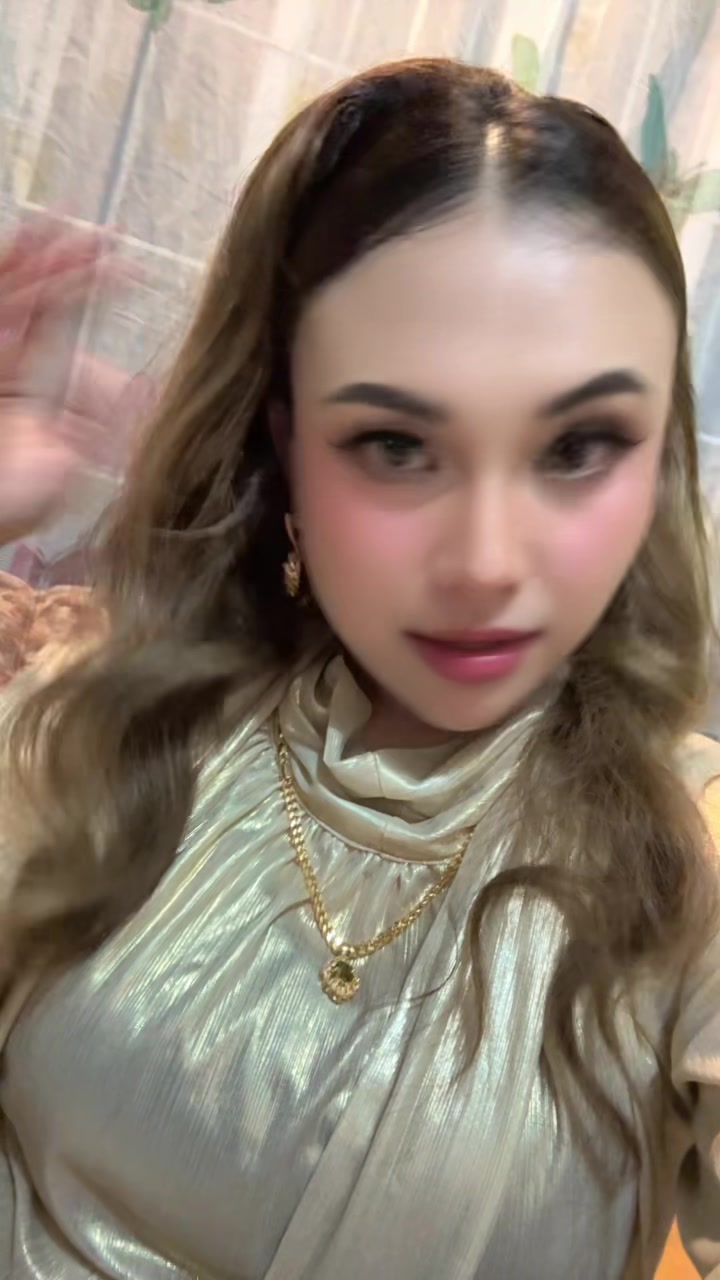 @Eloisa Rose Trinz
