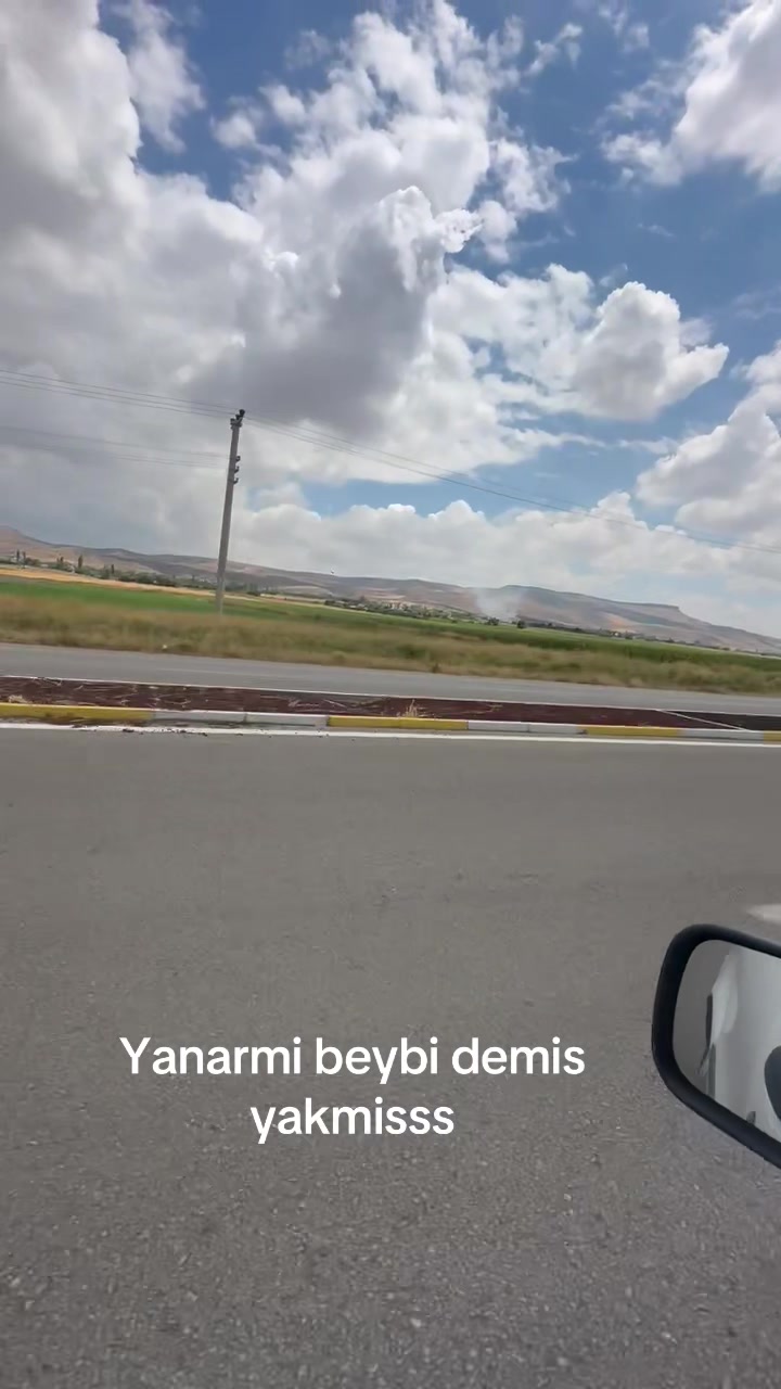 @&Ouml;zkan-68Aksry