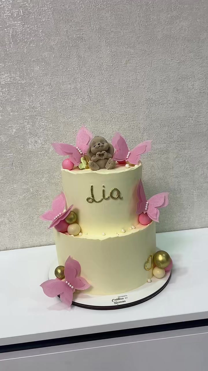 @Desserts by Cristina Roman