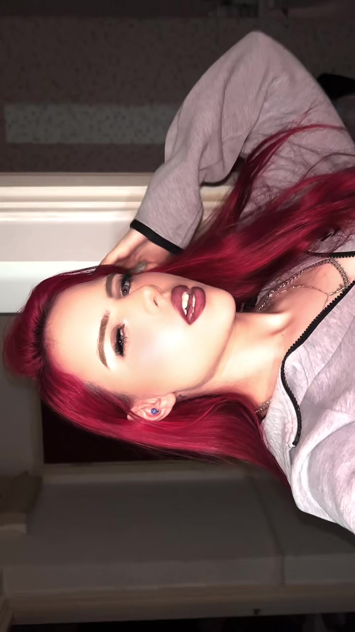 @Katie 🖤