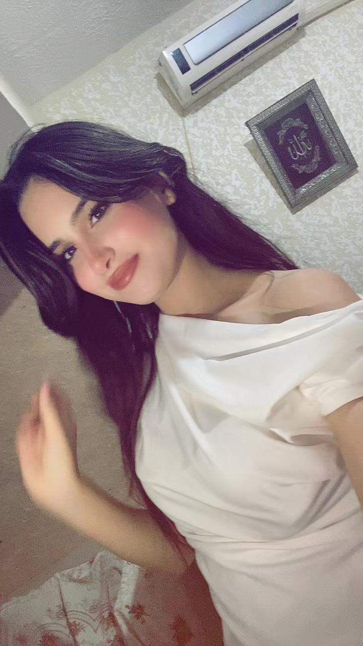 @farah mallouli