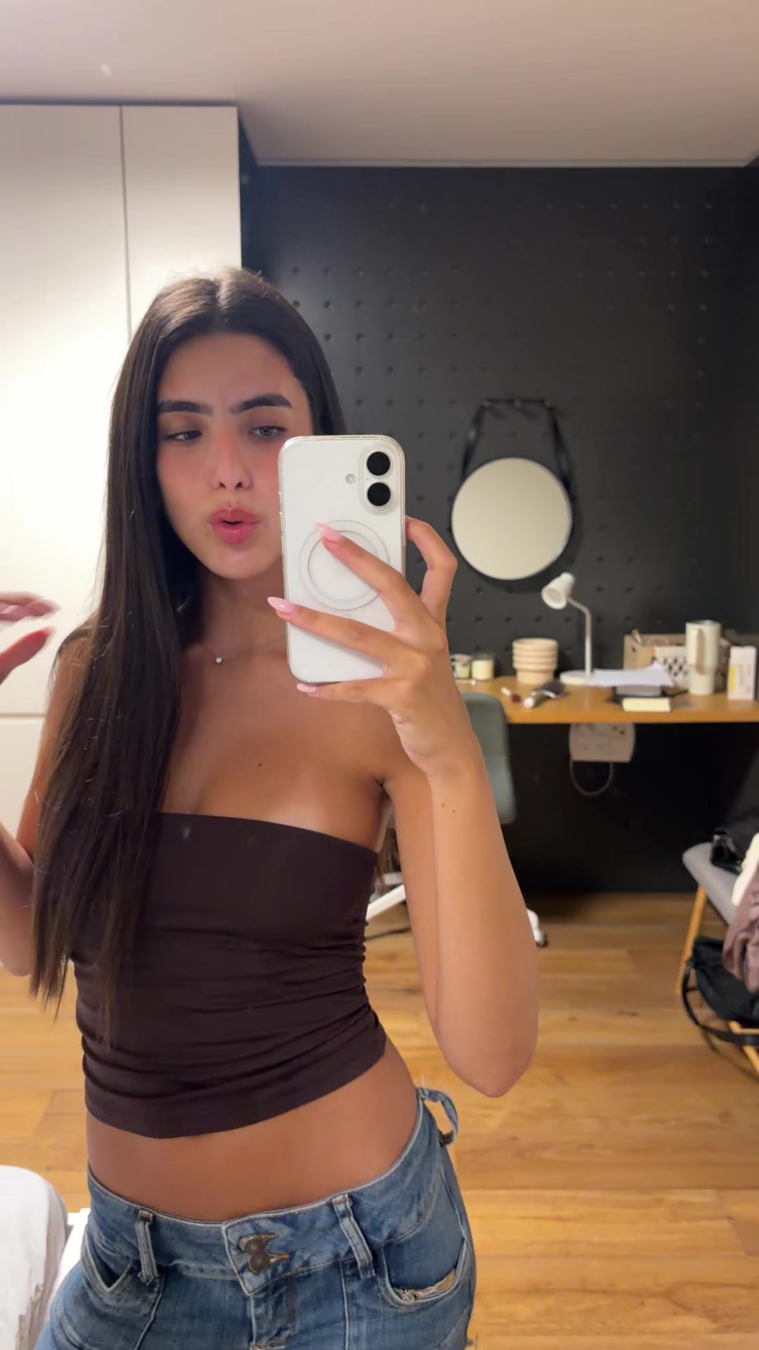 @Userrr_lihi