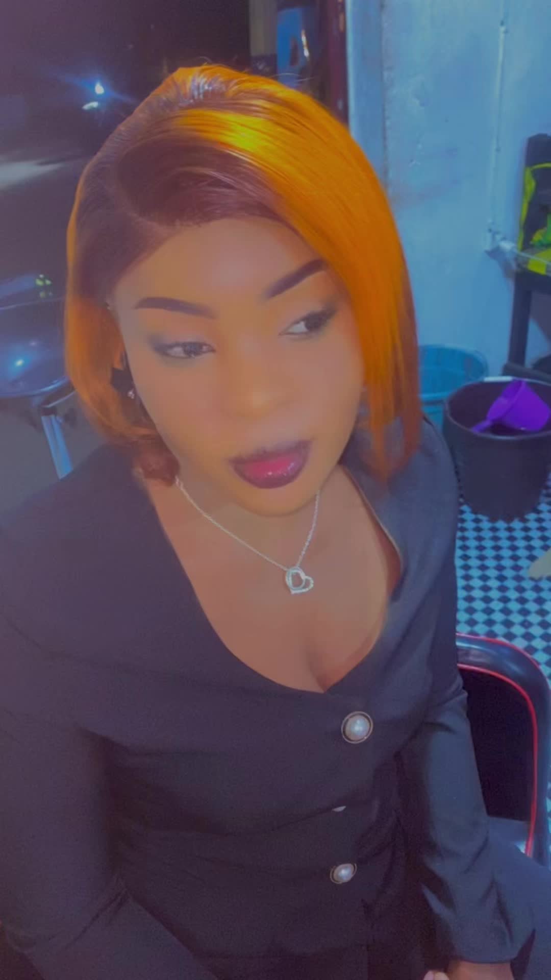 @Sarah Obengui femme forte