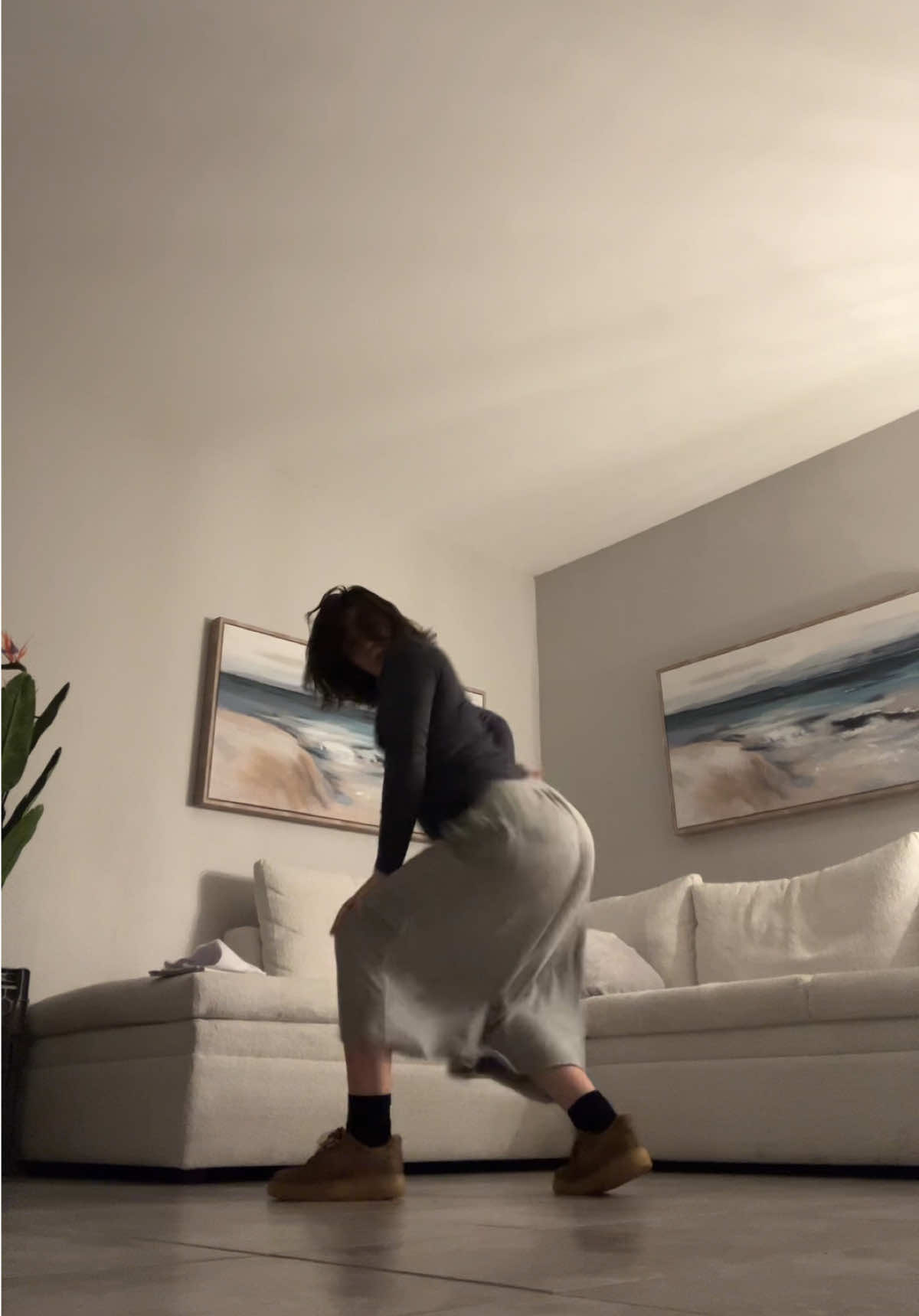 @ayyvahh_