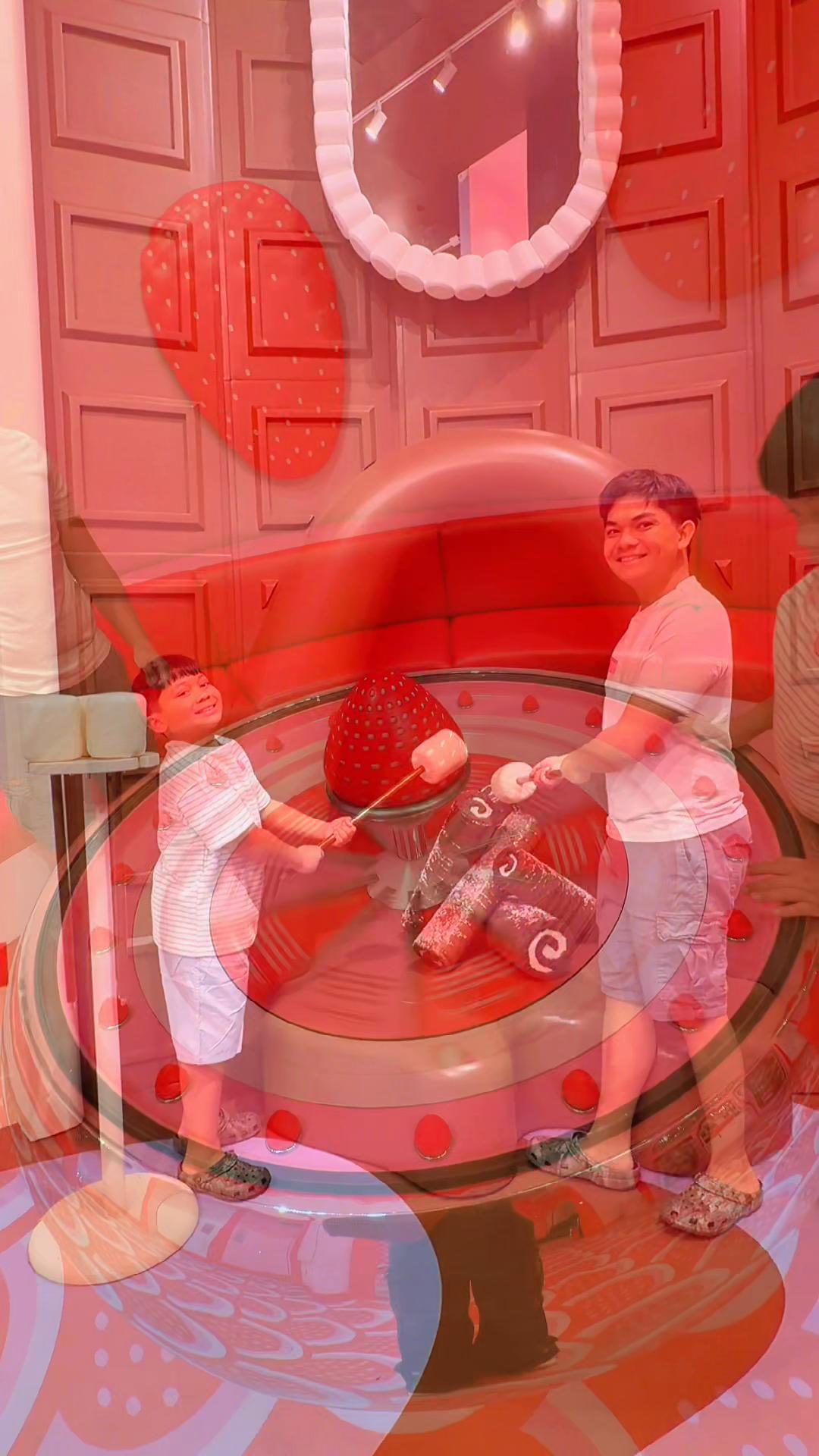 @J E N N N N N