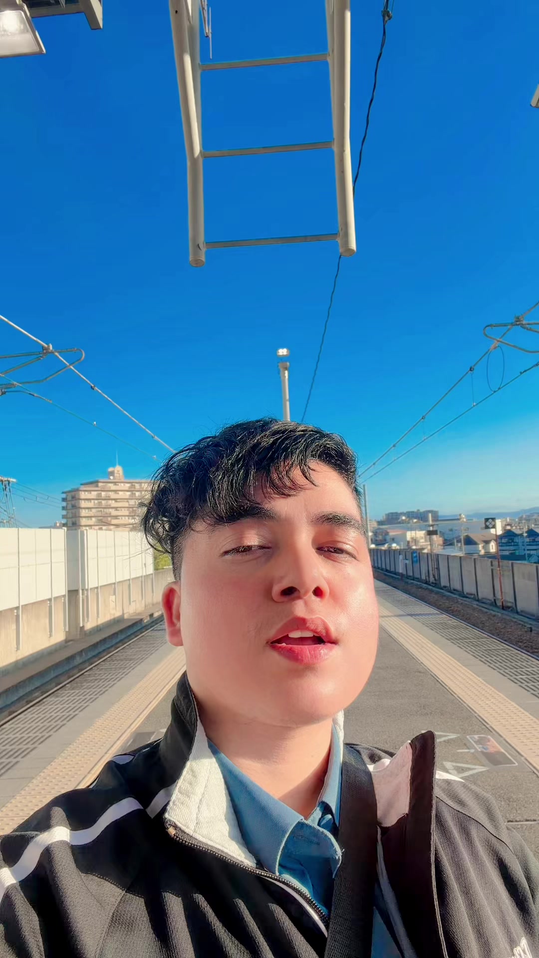 @0ooyimor