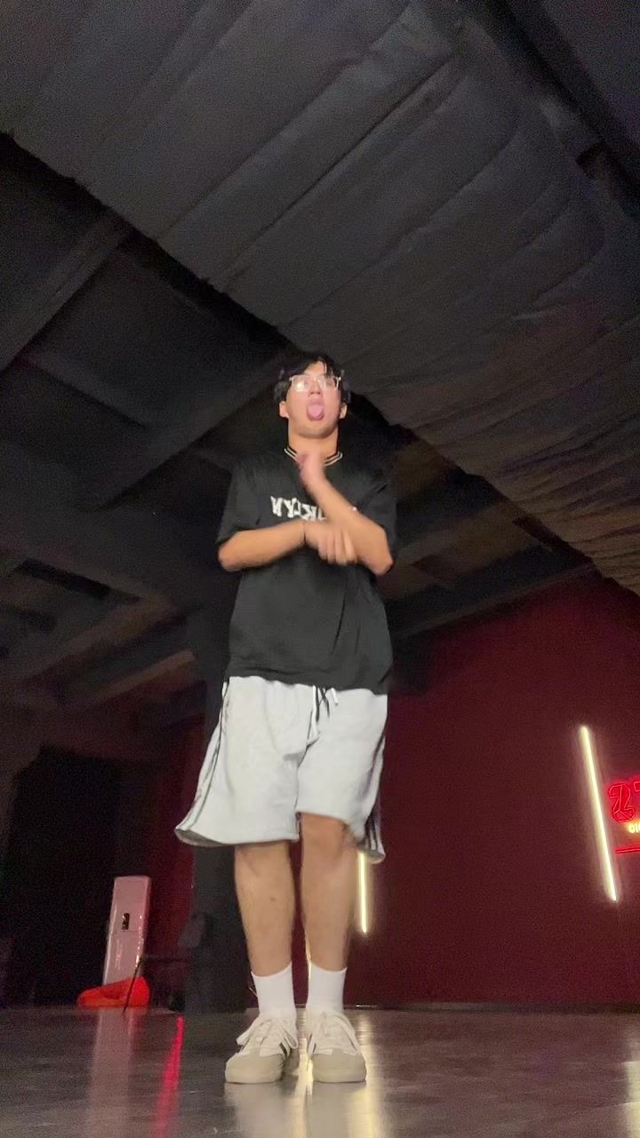 @isahashka