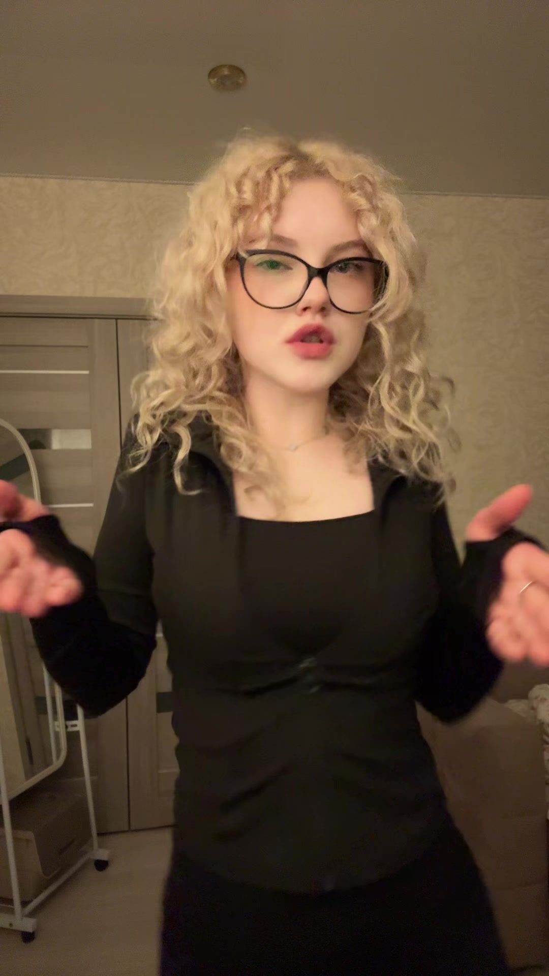 @рия вэсликс <33