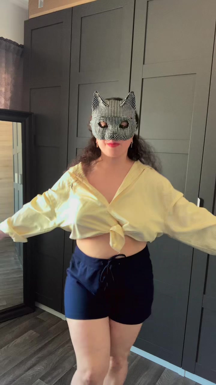 @aveliamoon