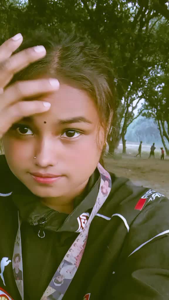 @bhojpuri Queen 👑