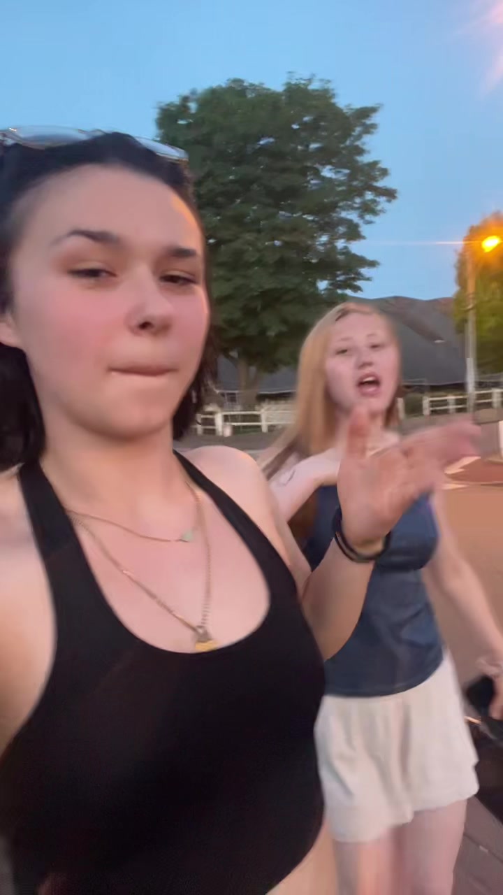 @Lolaaaaa
