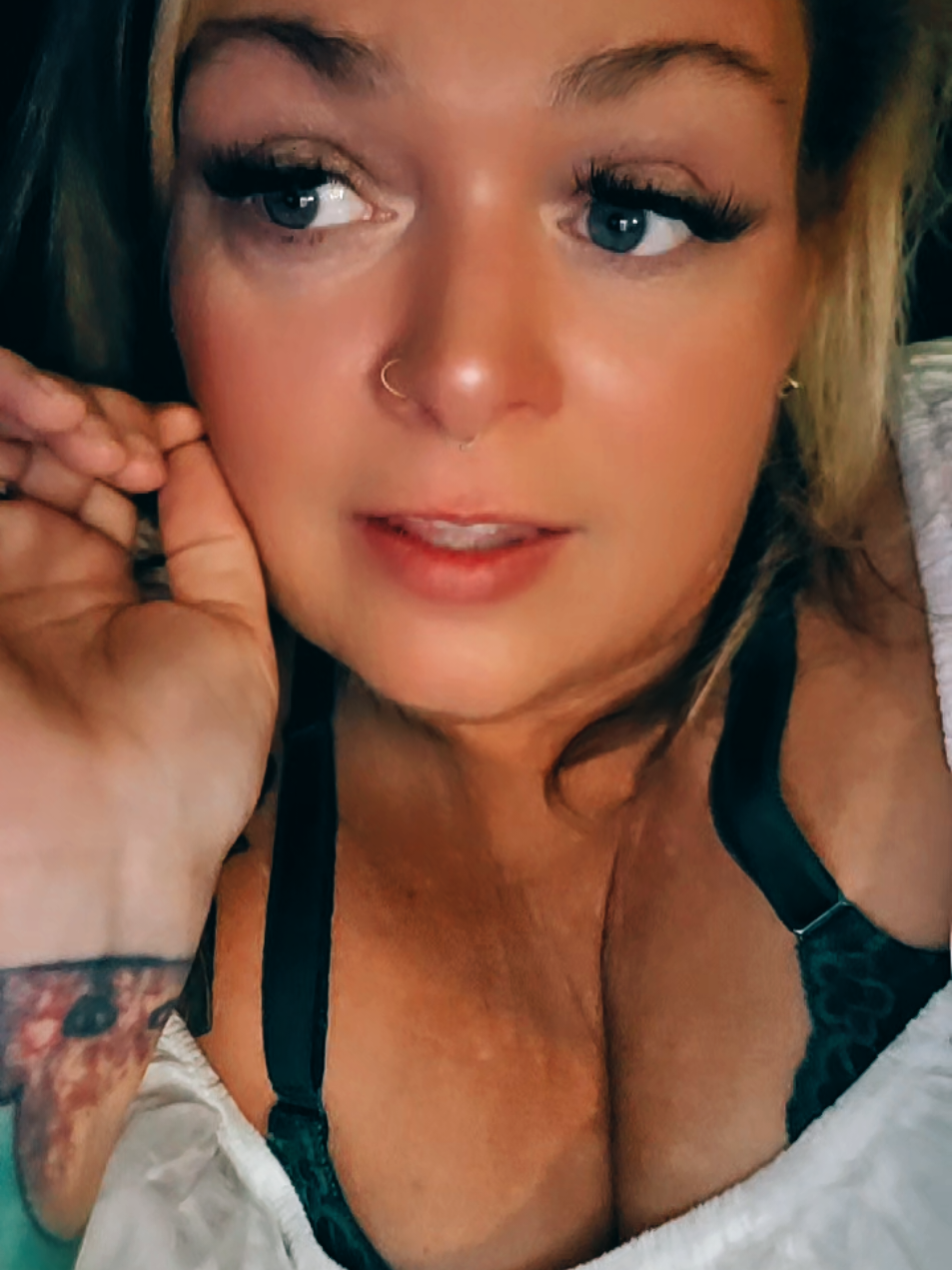 @Angela