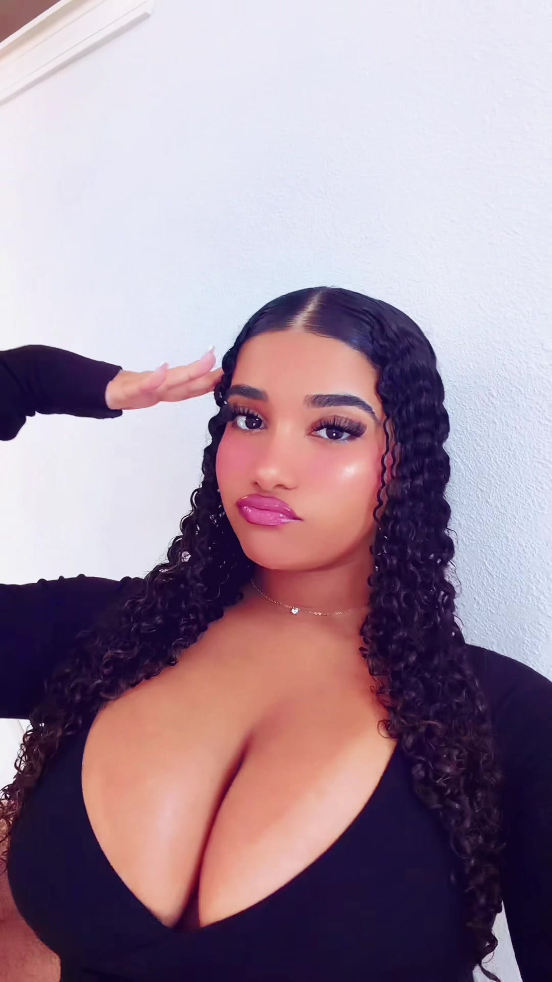 @🦄