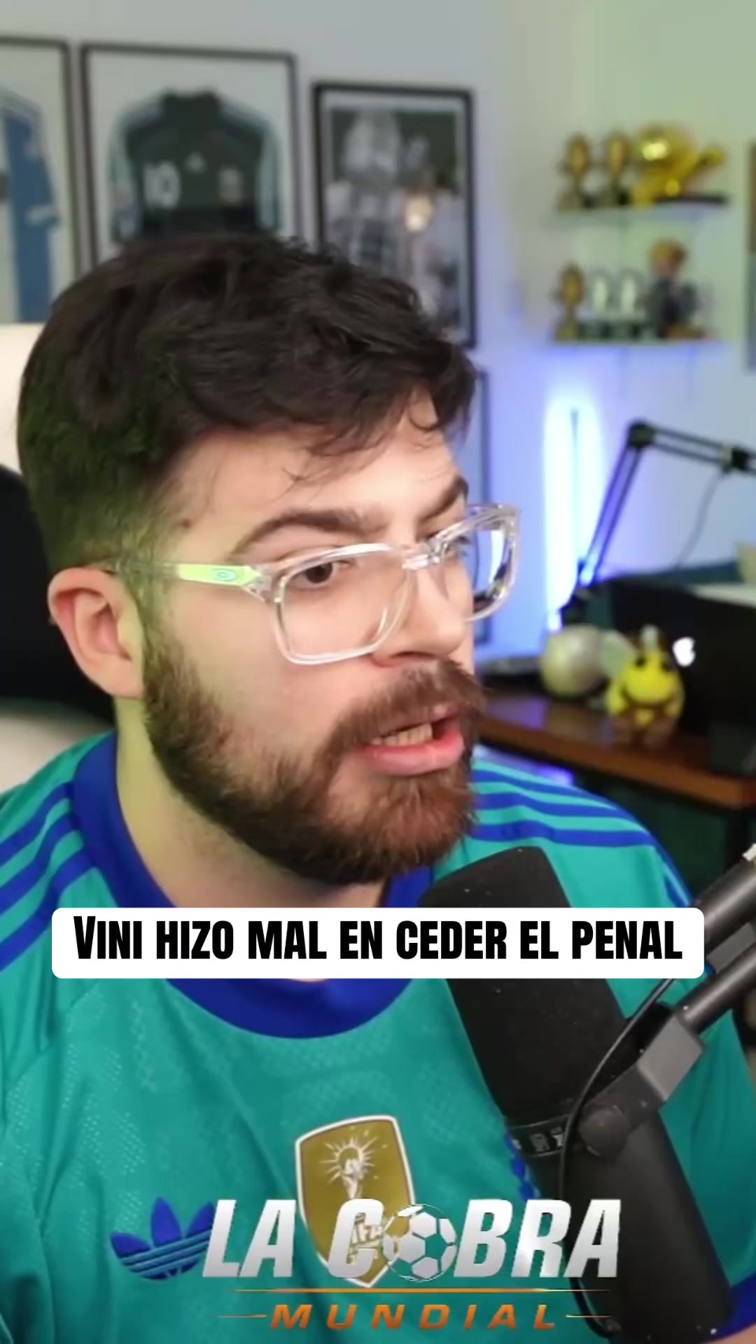 @Cliks