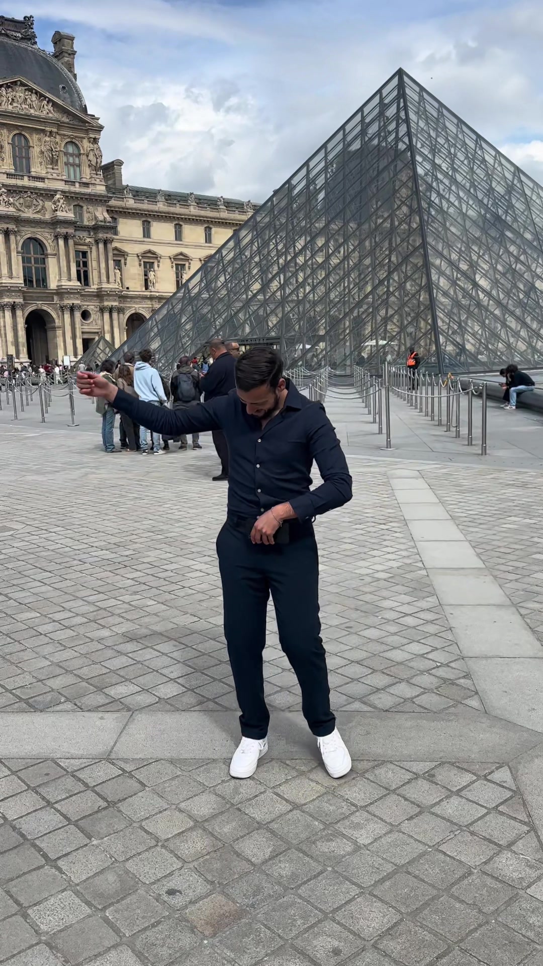 @Oussamaaks_off