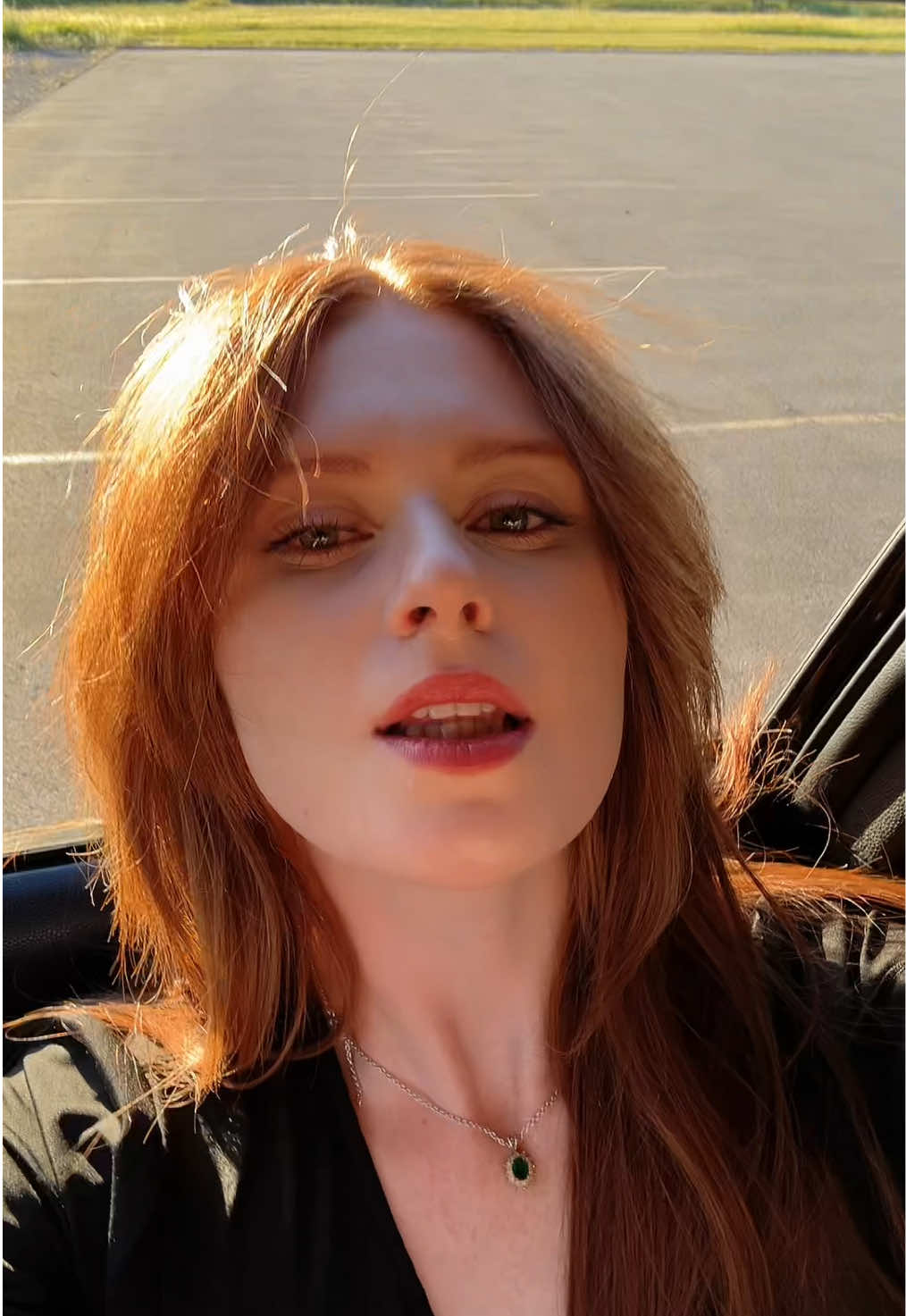 @Gia