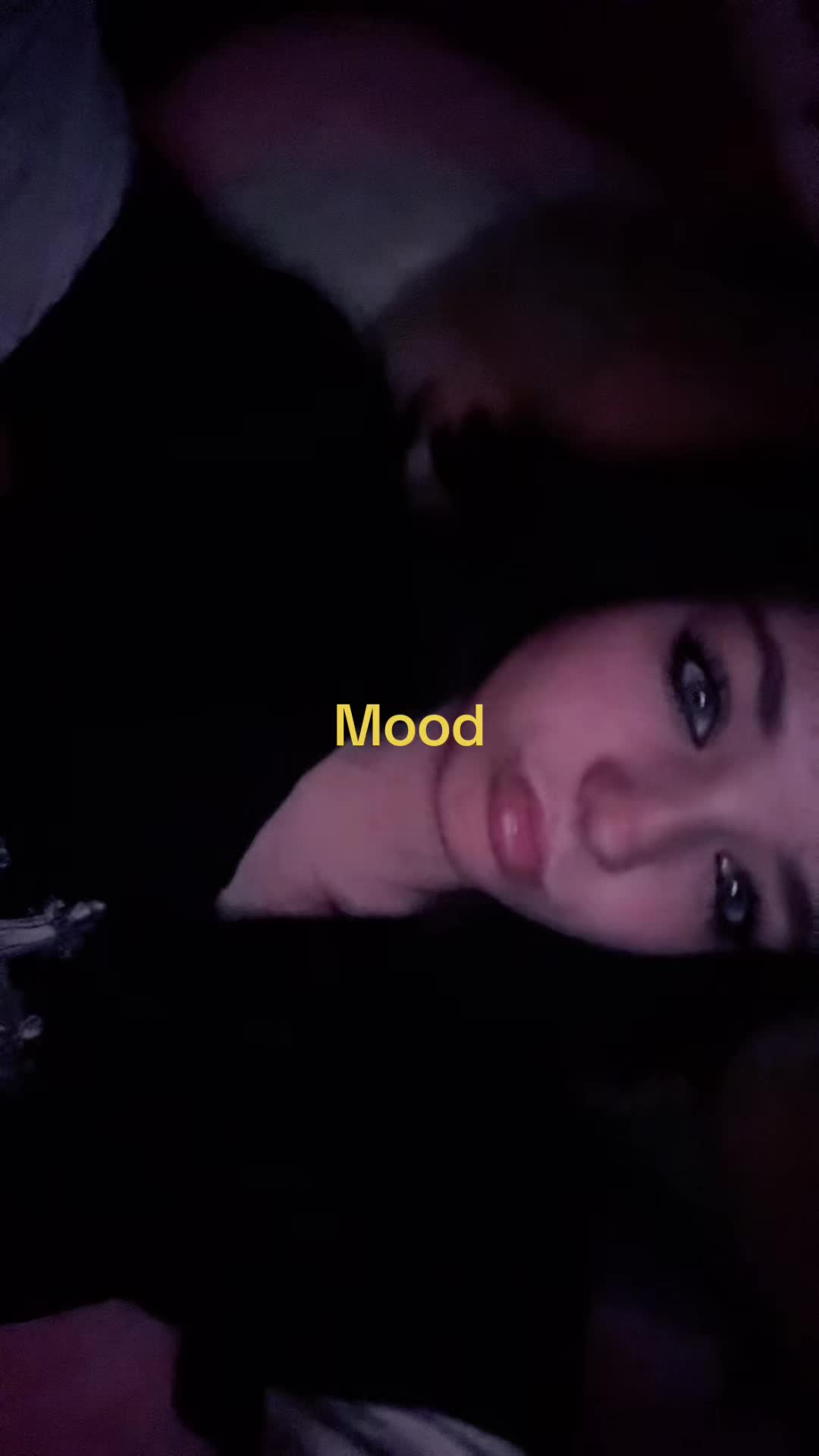 @༒