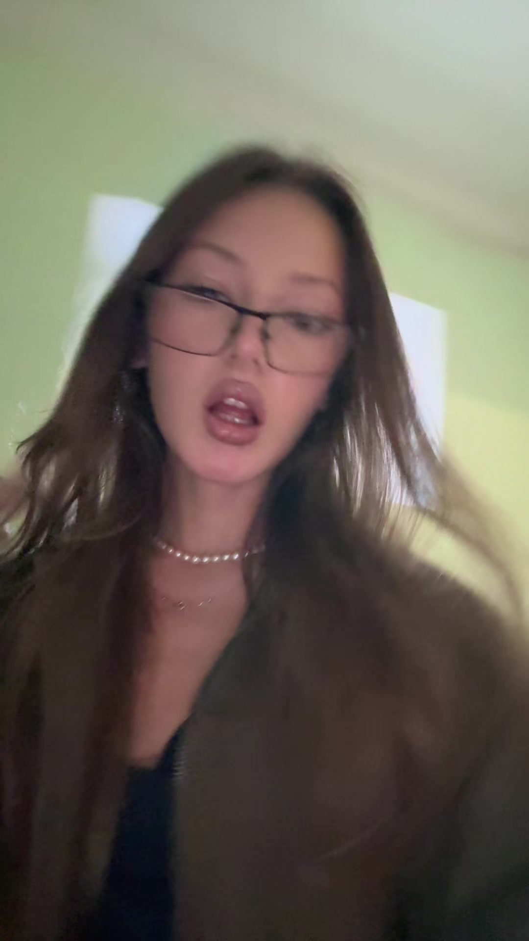 @leeweu