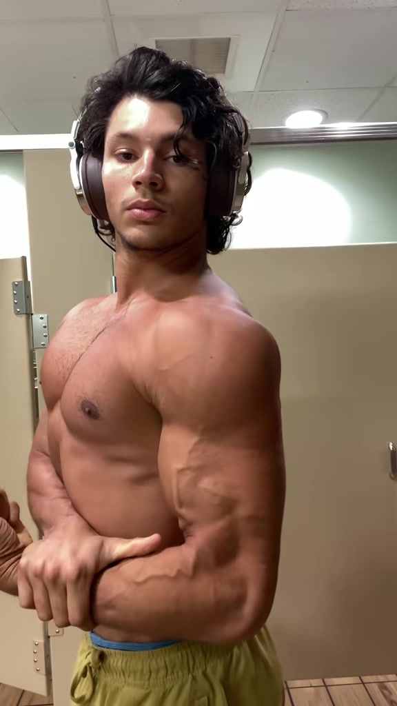 @beingcarlosmata