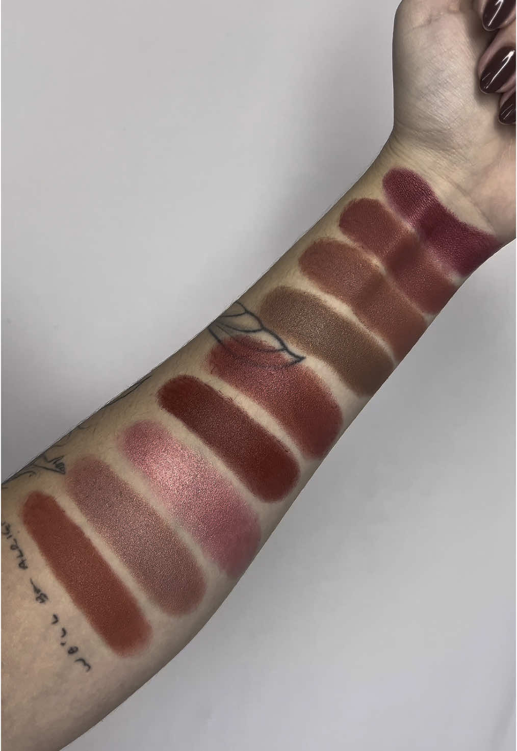 @Miss Lary Cosméticos