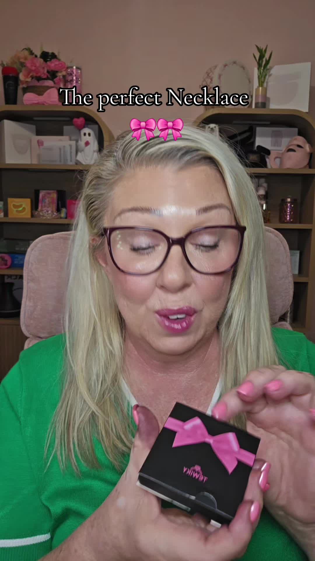 @Christina Marie ๐