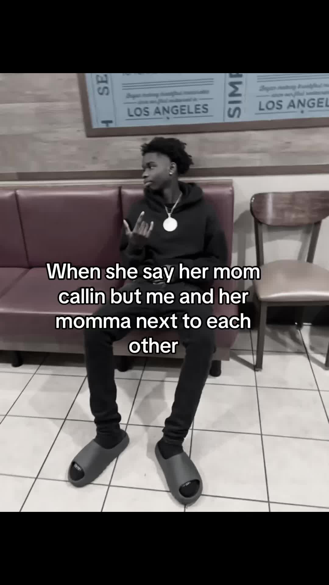 @J9