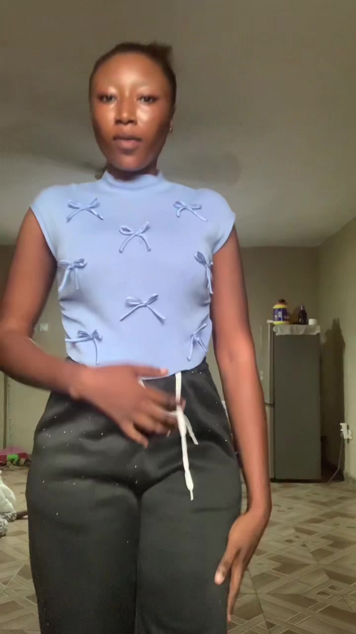 @hajiazai