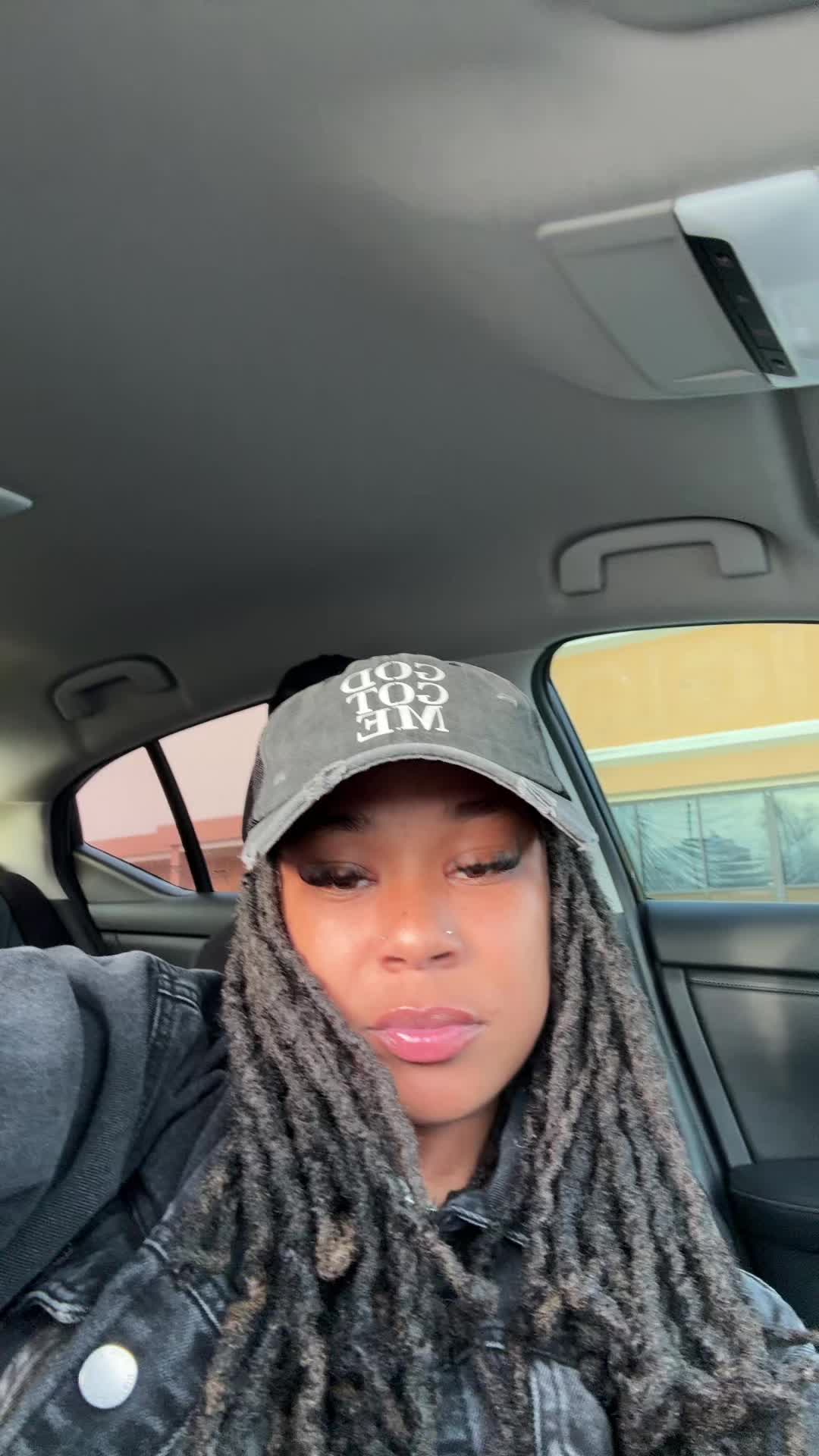 @Ariyàn
