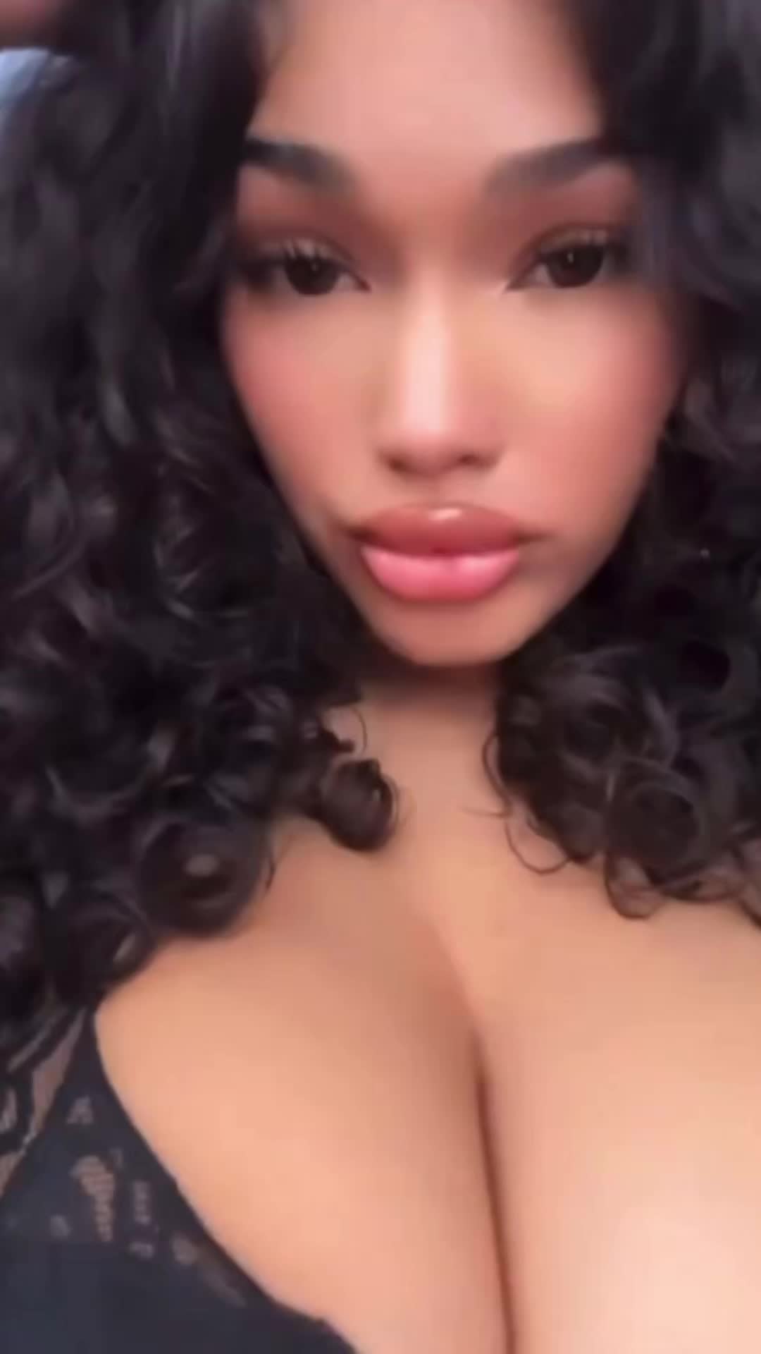 @notyourgirllll0