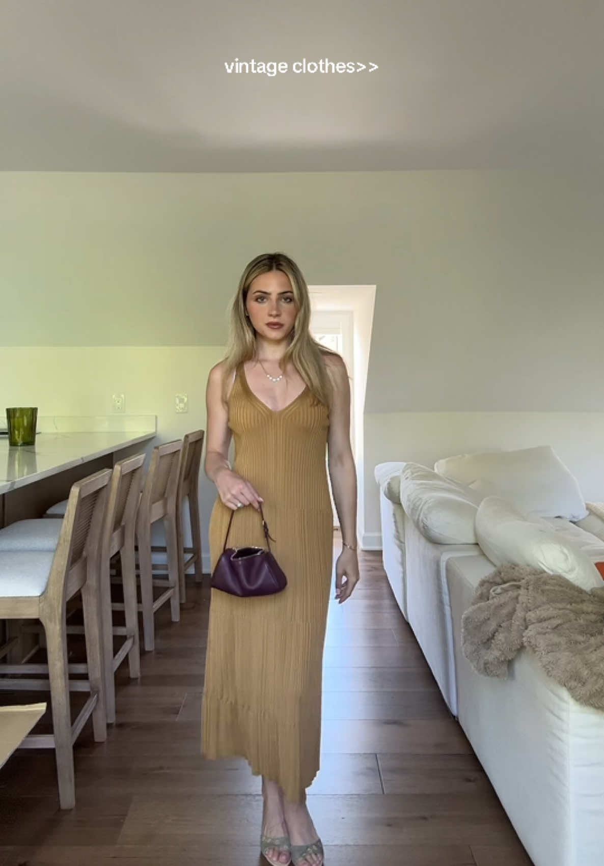 @Alexa Gantz | Ashh Vintage