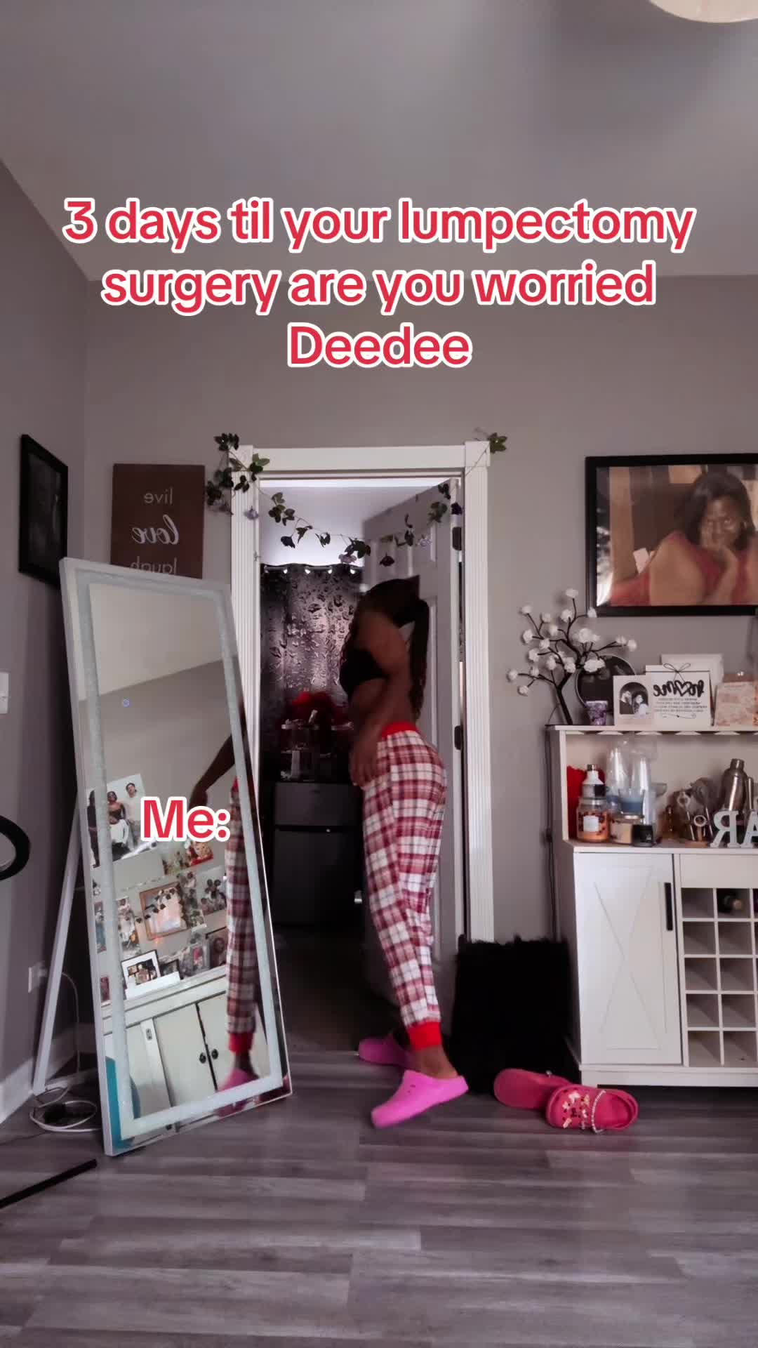 @comedian DatDamnDeeDee