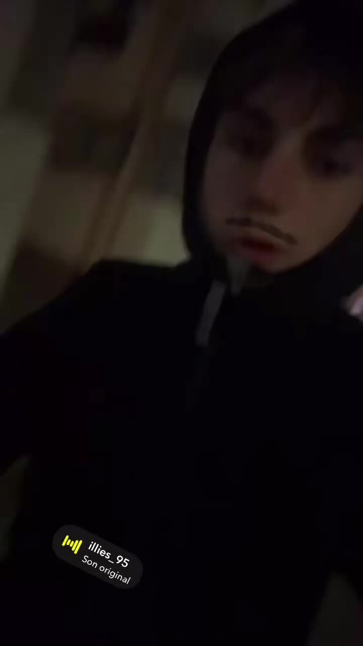 @Ad_rien