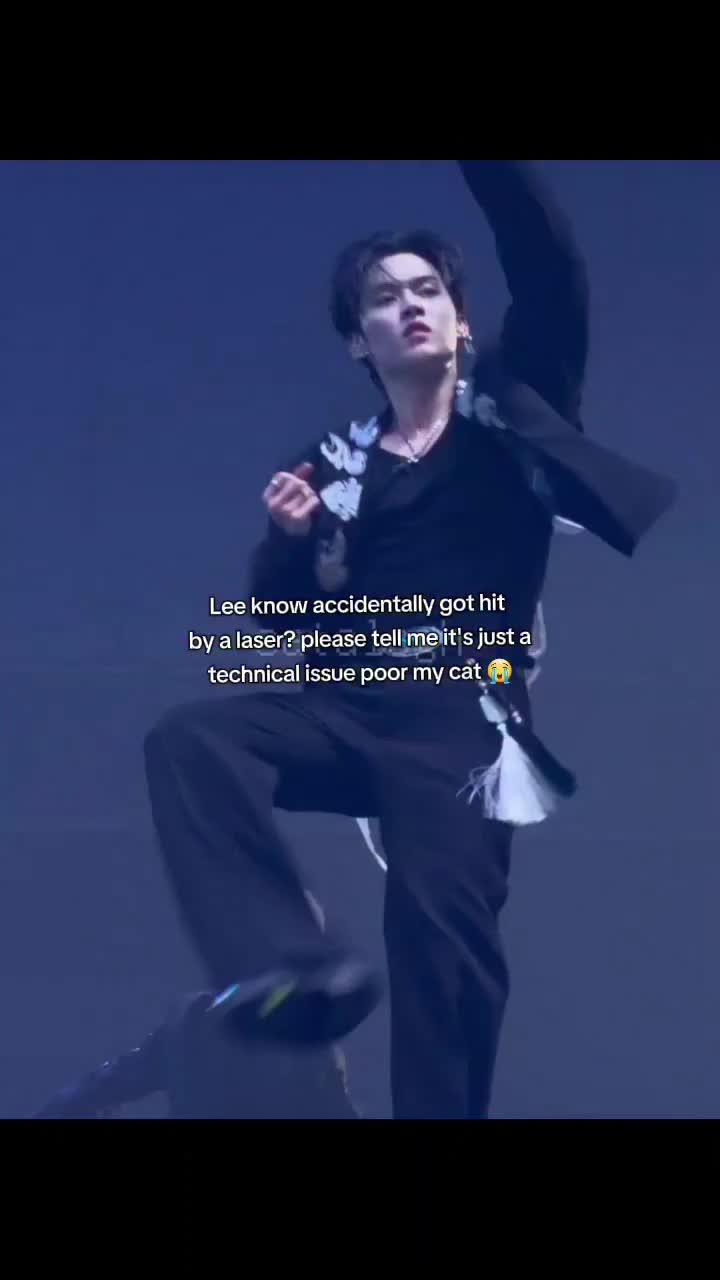 @Felix and hyunjin