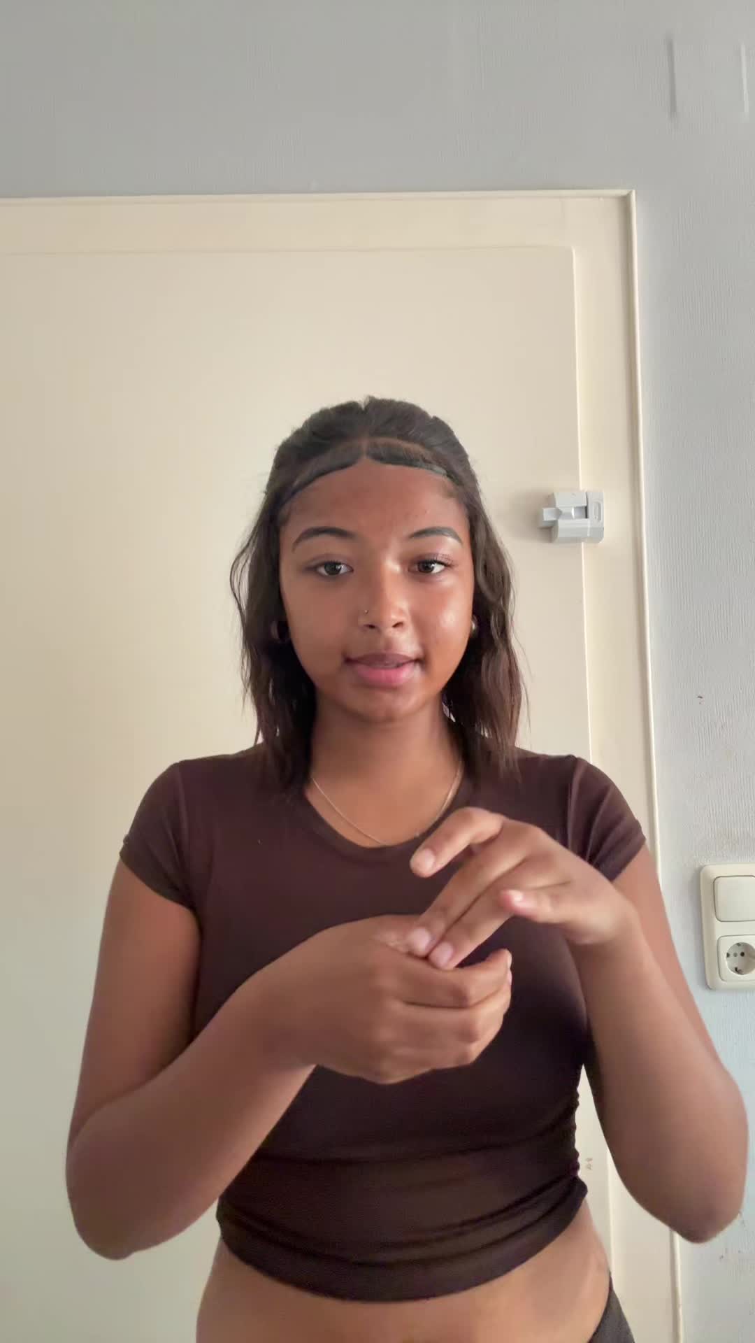 @Emiii