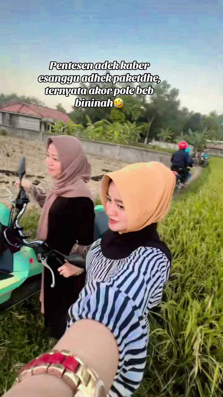 @putri bhawell