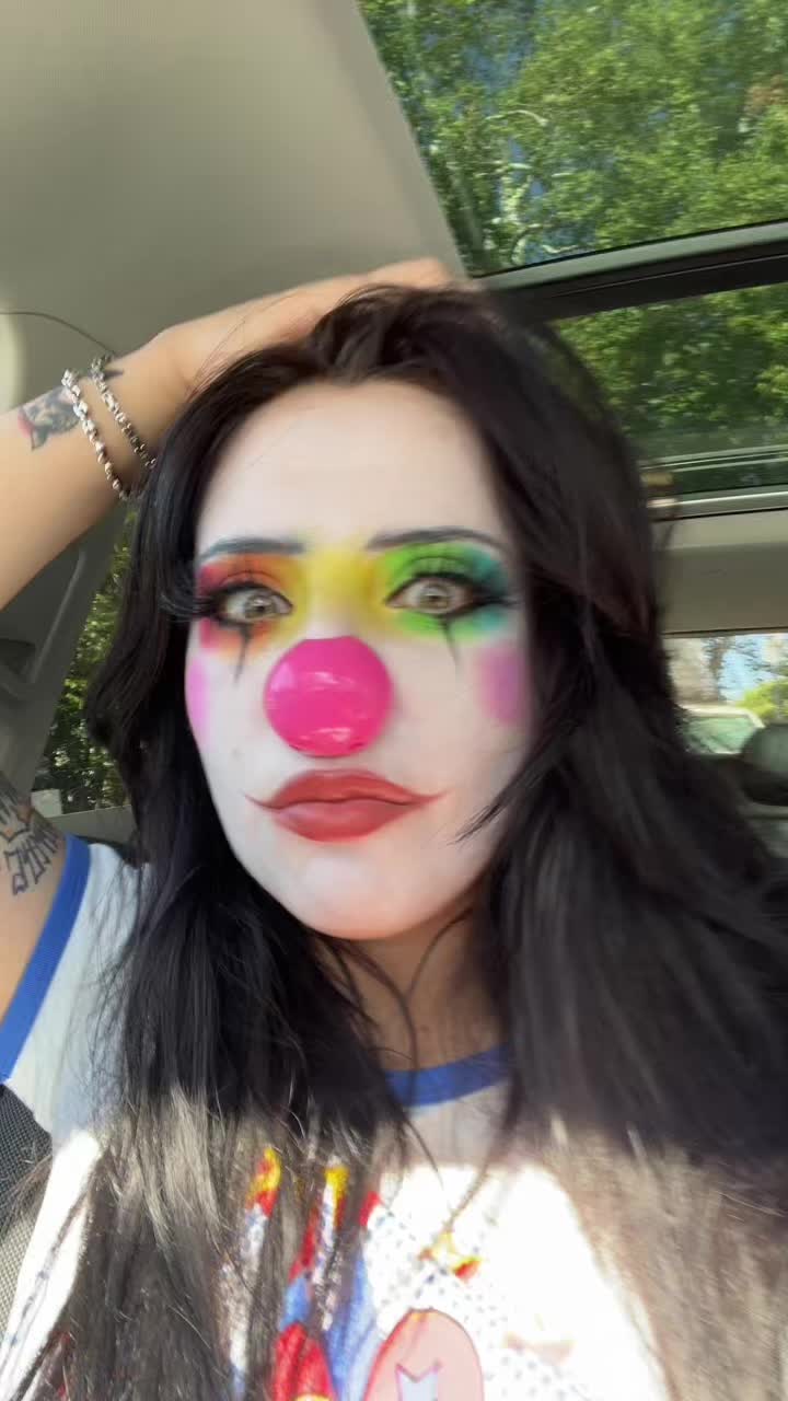 @clowndabs