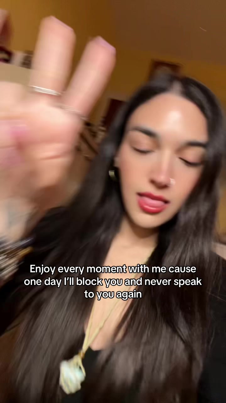 @laurasmodernlife
